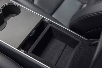 Tesla Model 3 - thumbnail 21