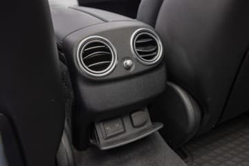 Mercedes-Benz E-Klasse - thumbnail 37