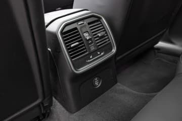 Porsche Macan - thumbnail 37