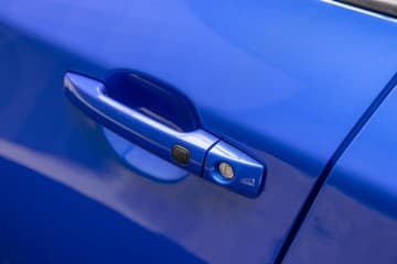 Subaru Impreza - thumbnail 16