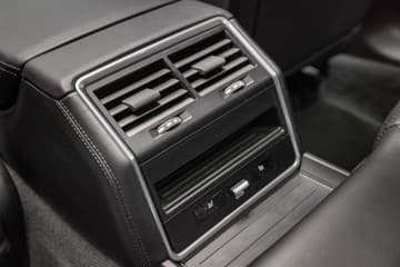 Porsche Panamera - thumbnail 37