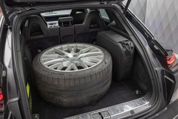 Porsche Panamera - thumbnail 38