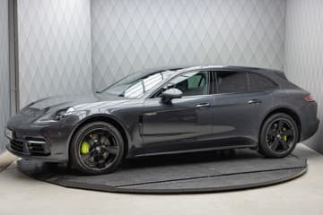 Porsche Panamera - thumbnail 4