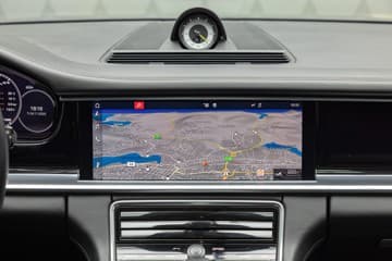 Porsche Panamera - thumbnail 25