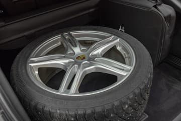 Porsche Panamera - thumbnail 40