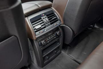 BMW X5 - thumbnail 39