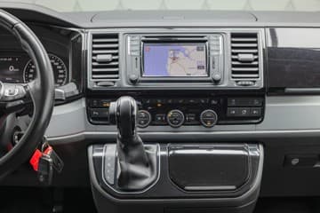 Volkswagen Multivan - thumbnail 22