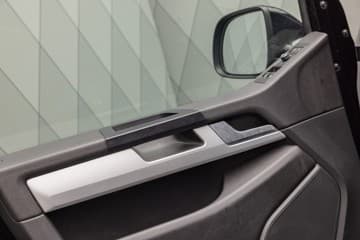 Volkswagen Multivan - thumbnail 14