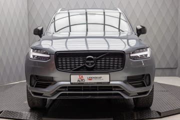 Volvo XC 90 - thumbnail 4