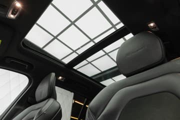 Volvo XC 90 - thumbnail 21