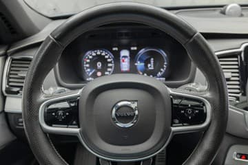 Volvo XC 90 - thumbnail 22