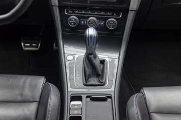 Volkswagen Golf - thumbnail 23