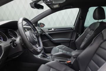 Volkswagen Golf - thumbnail 16