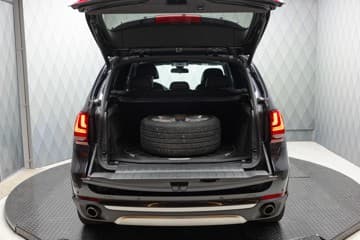 BMW X5 - thumbnail 11