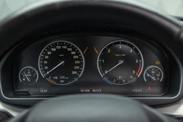 BMW X5 - thumbnail 26