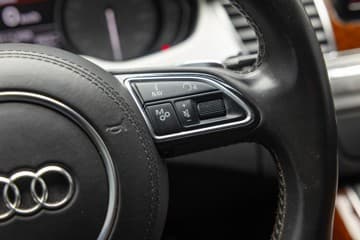 Audi S8 - thumbnail 26