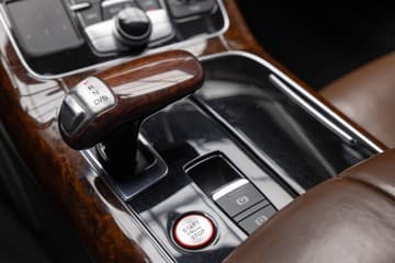 Audi S8 - thumbnail 34