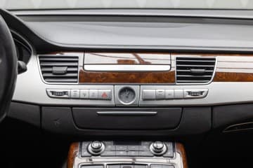 Audi S8 - thumbnail 28