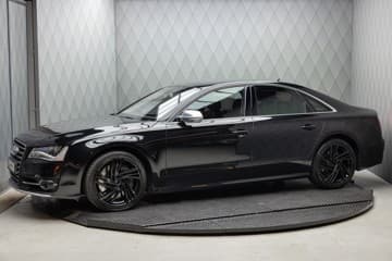 Audi S8 - thumbnail 5