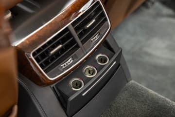 Audi S8 - thumbnail 40