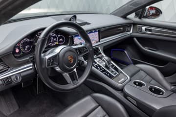 Porsche Panamera - thumbnail 22