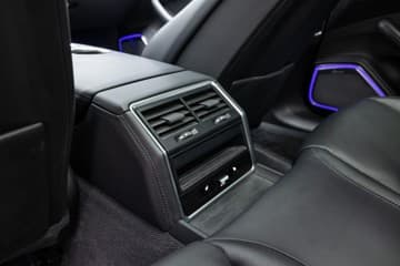 Porsche Panamera - thumbnail 37