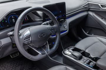 Hyundai Ioniq - thumbnail 17
