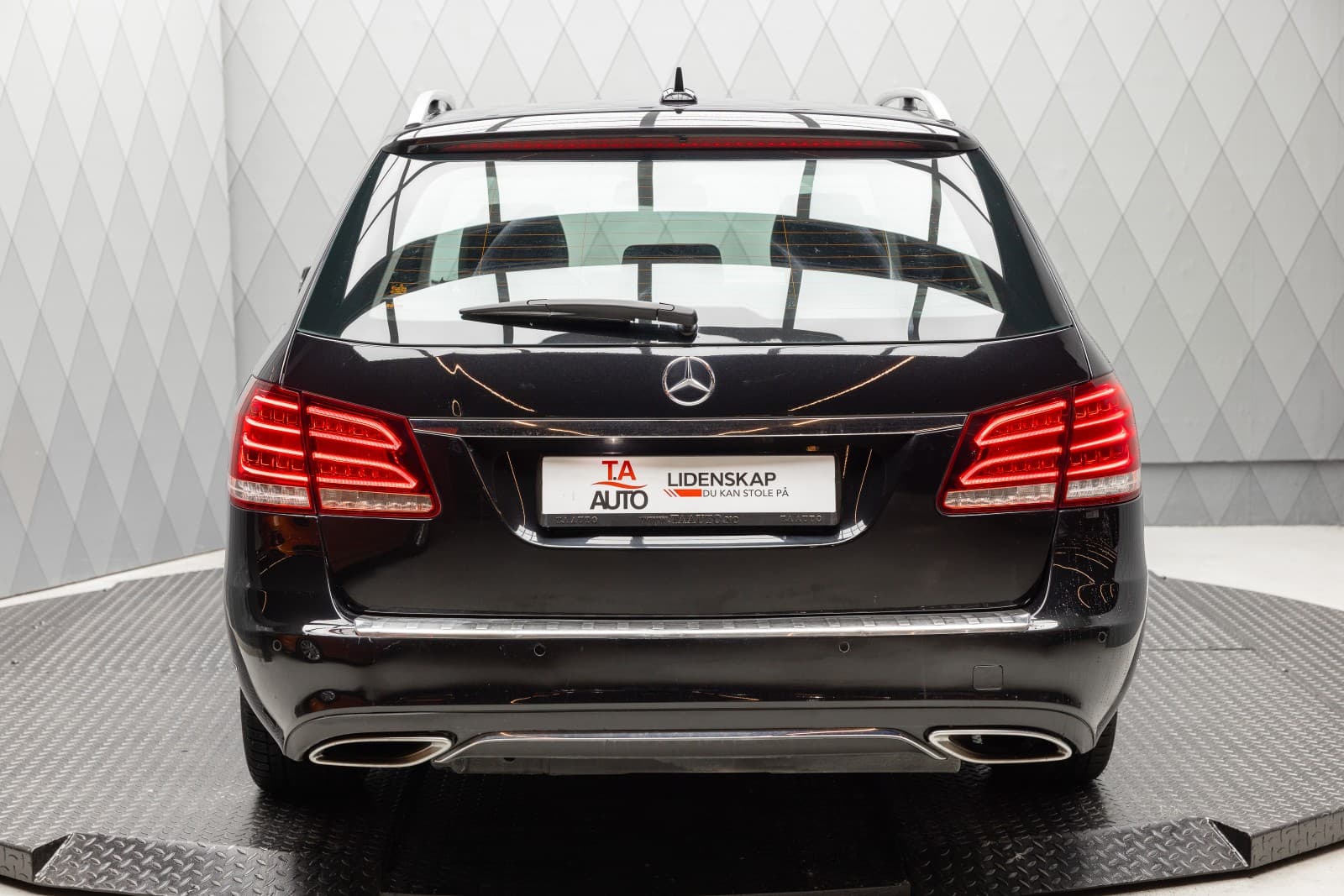 Mercedes-Benz E-Klasse - bilde 8