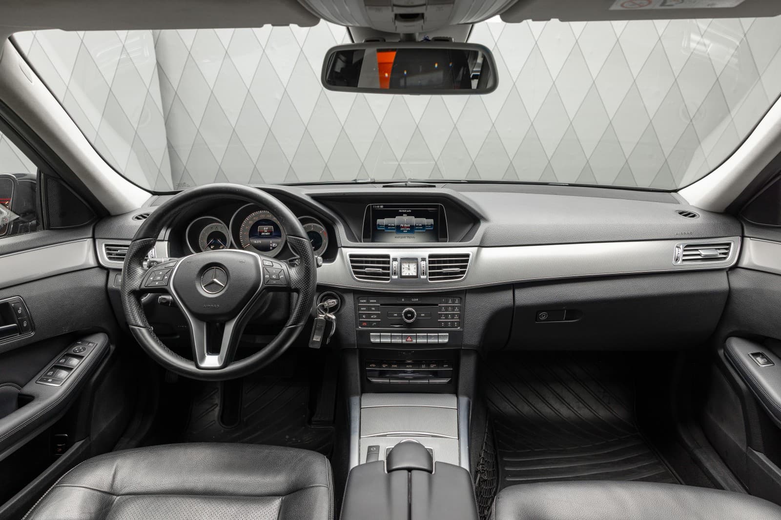 Mercedes-Benz E-Klasse - bilde 12