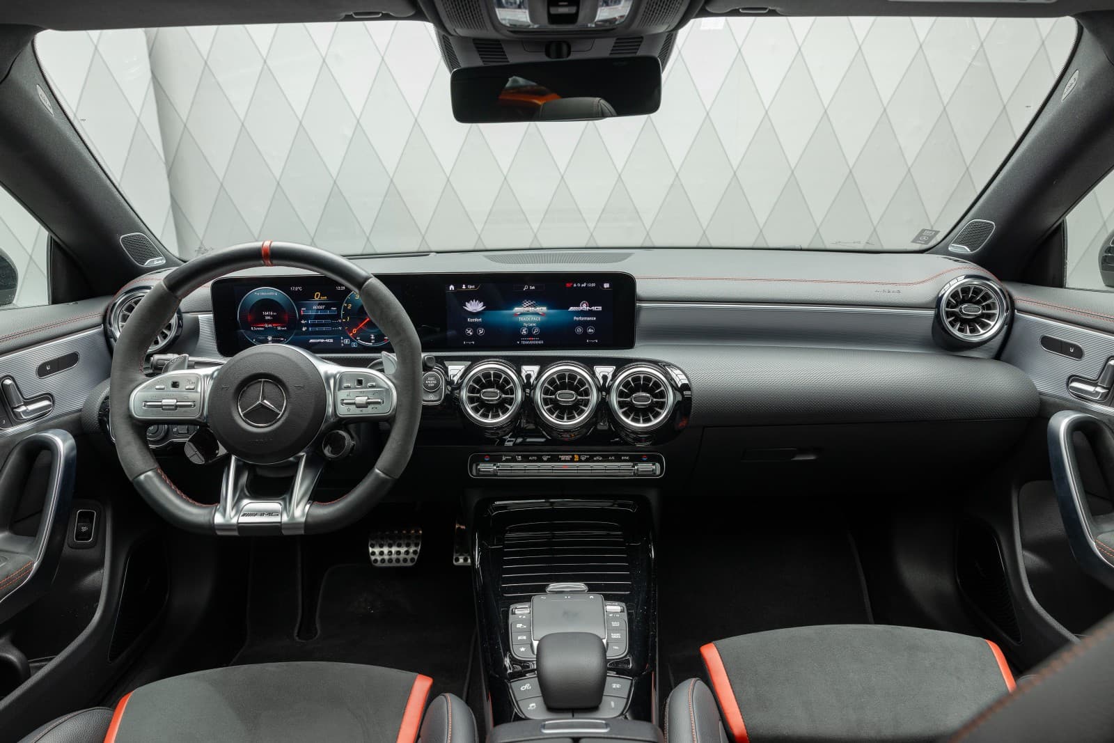 Mercedes-Benz CLA - bilde 15