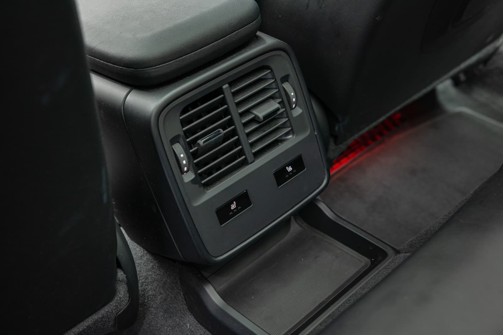 Porsche Taycan Cross Turismo - bilde 36