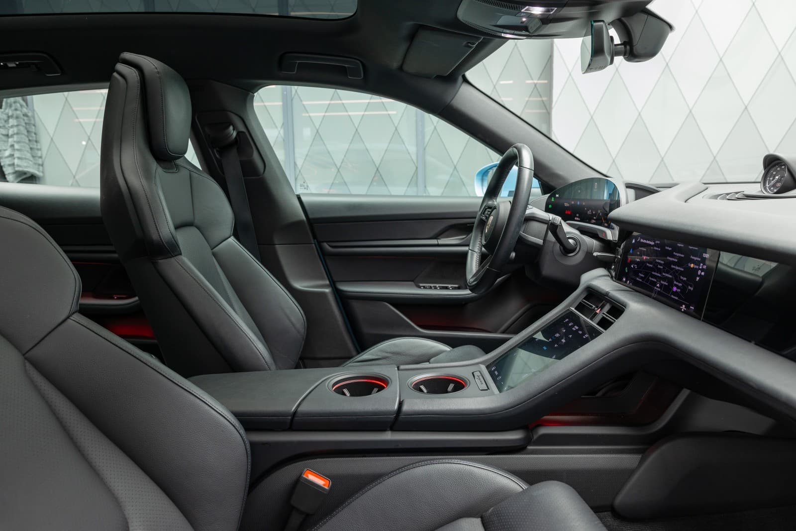 Porsche Taycan Cross Turismo - bilde 39