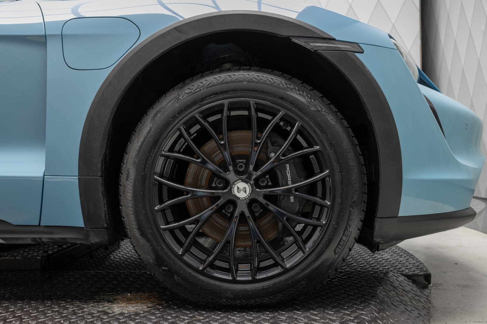 Porsche Taycan Cross Turismo - bilde 12