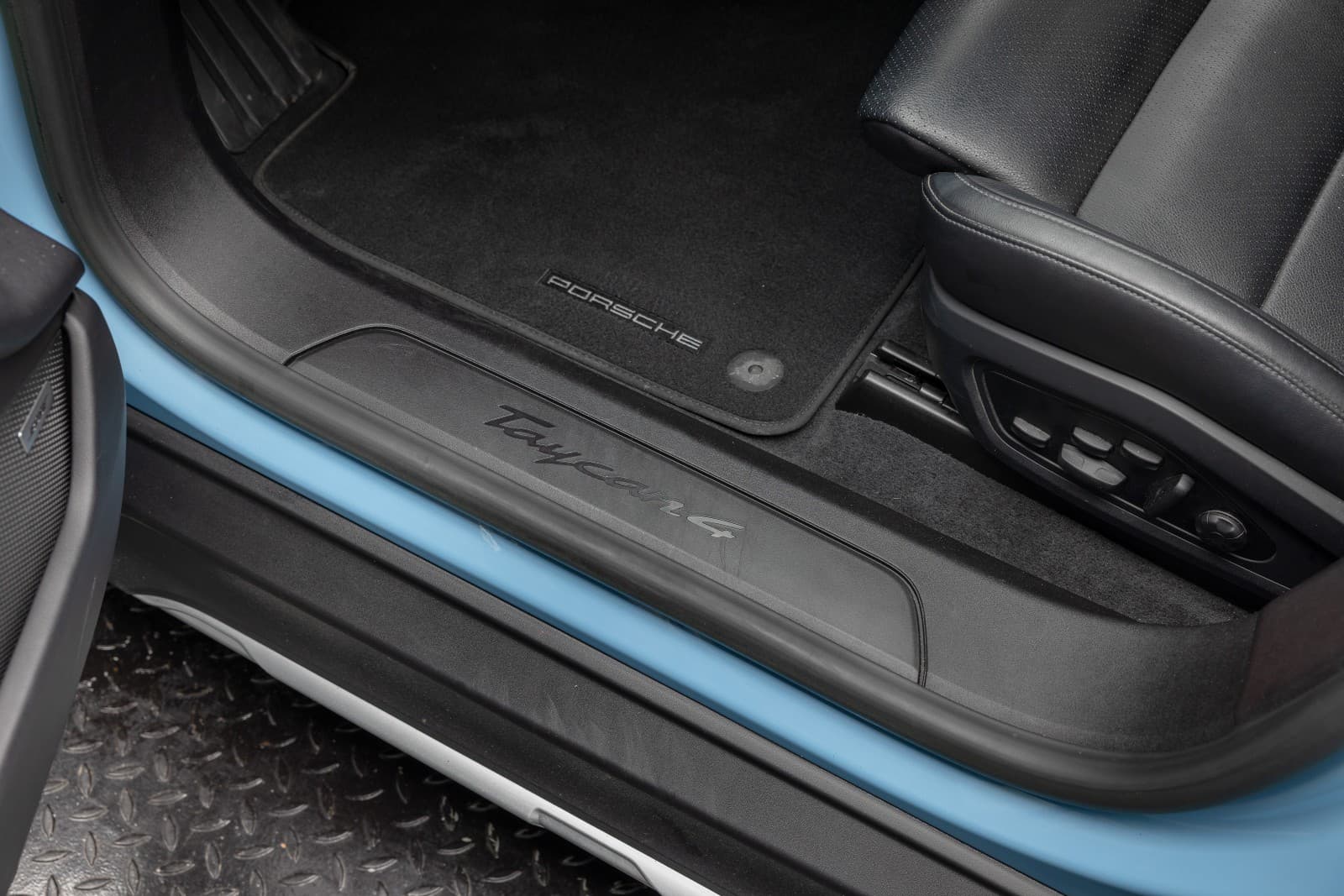 Porsche Taycan Cross Turismo - bilde 19