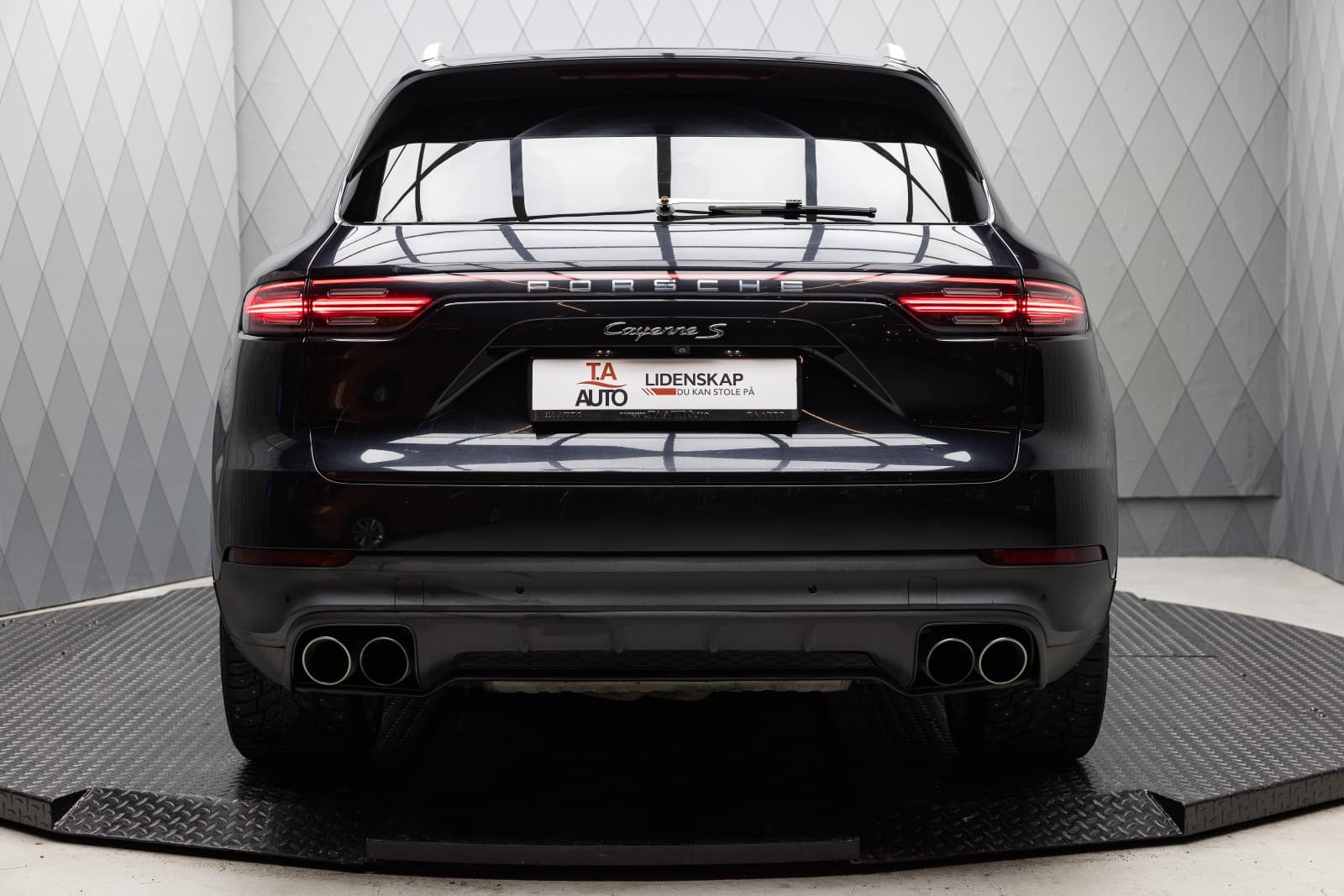 Porsche Cayenne - bilde 5