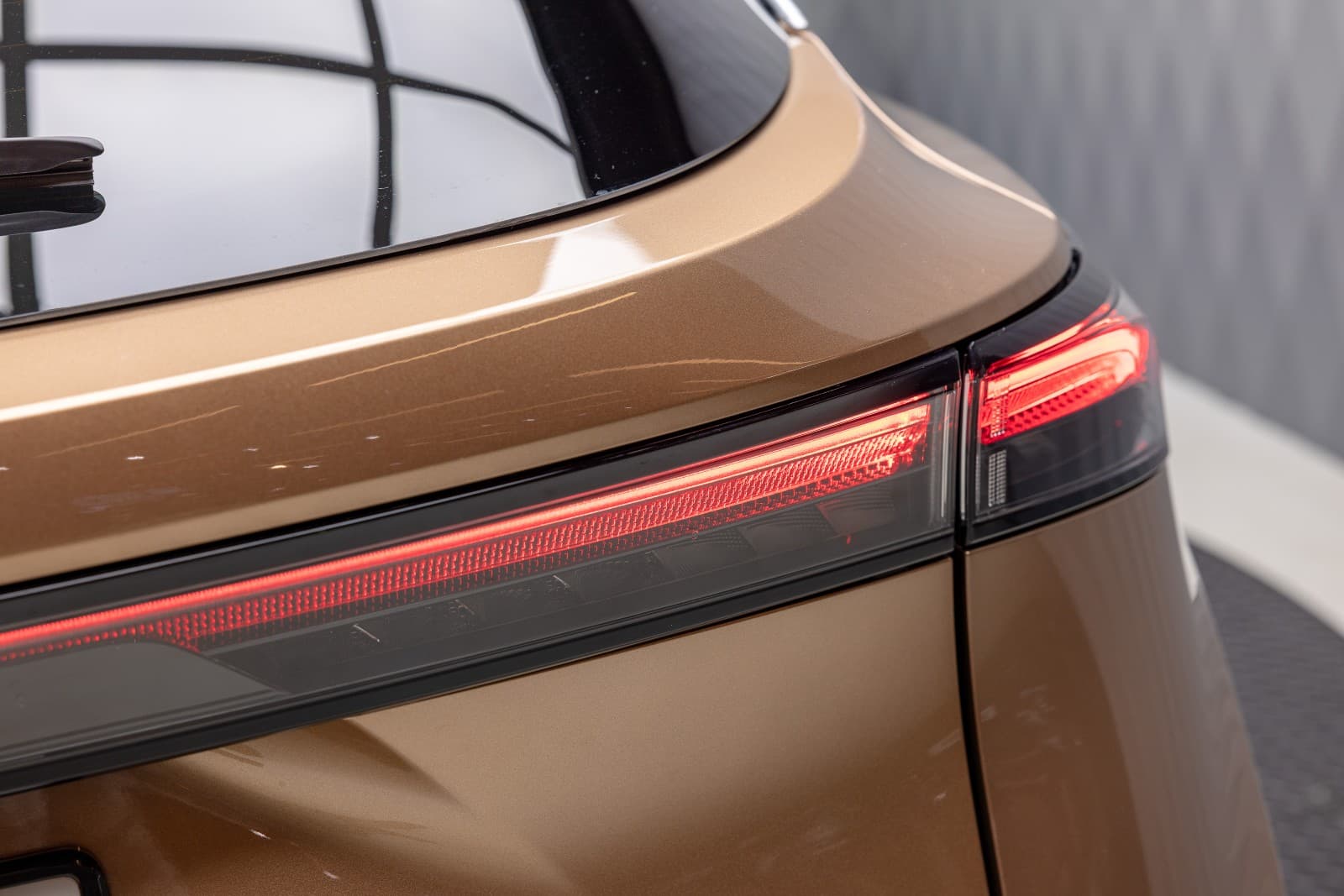 Nissan Ariya - bilde 9