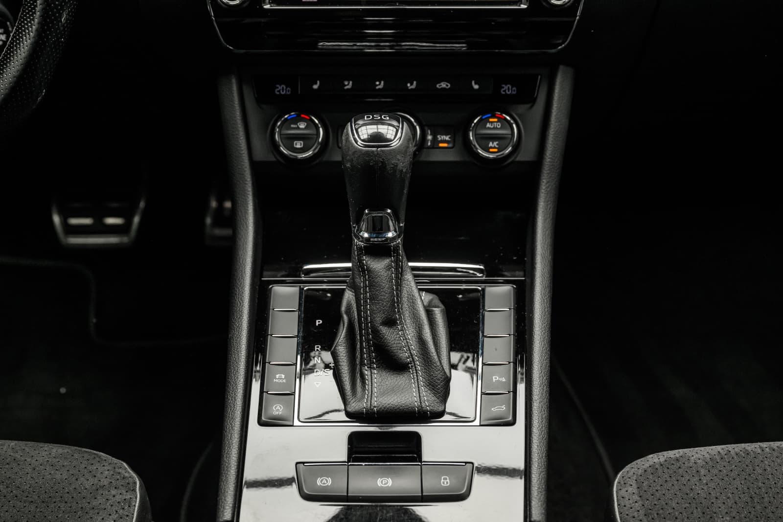 Skoda Superb - bilde 20