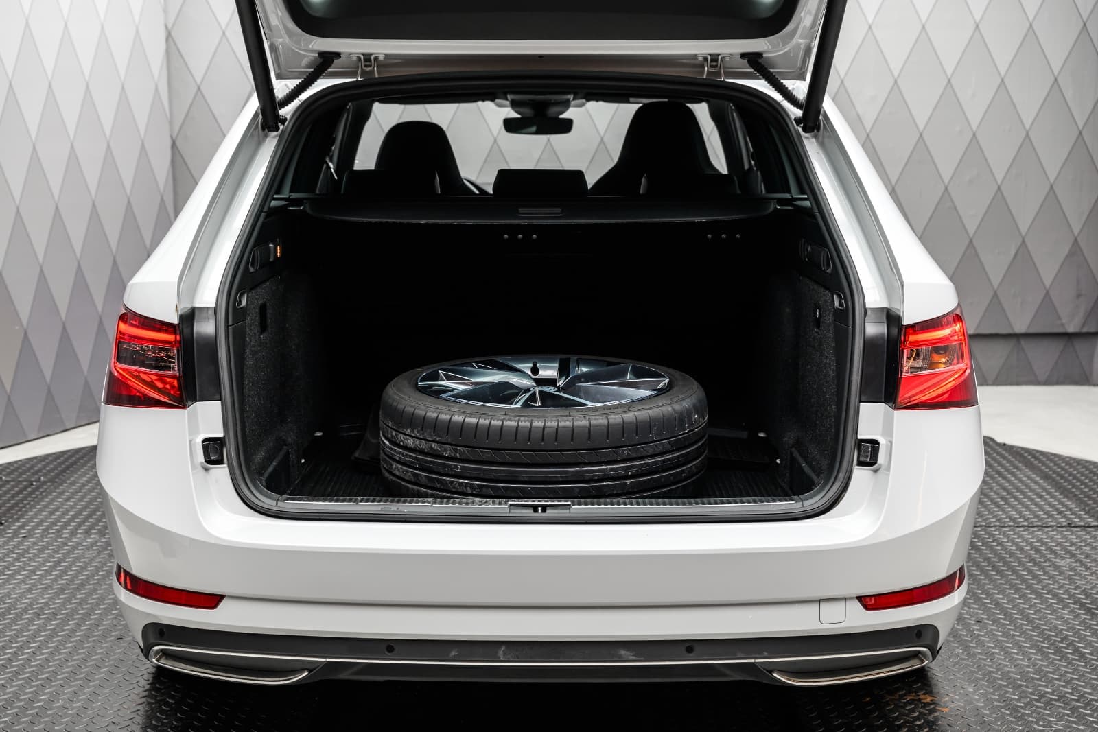 Skoda Superb - bilde 10