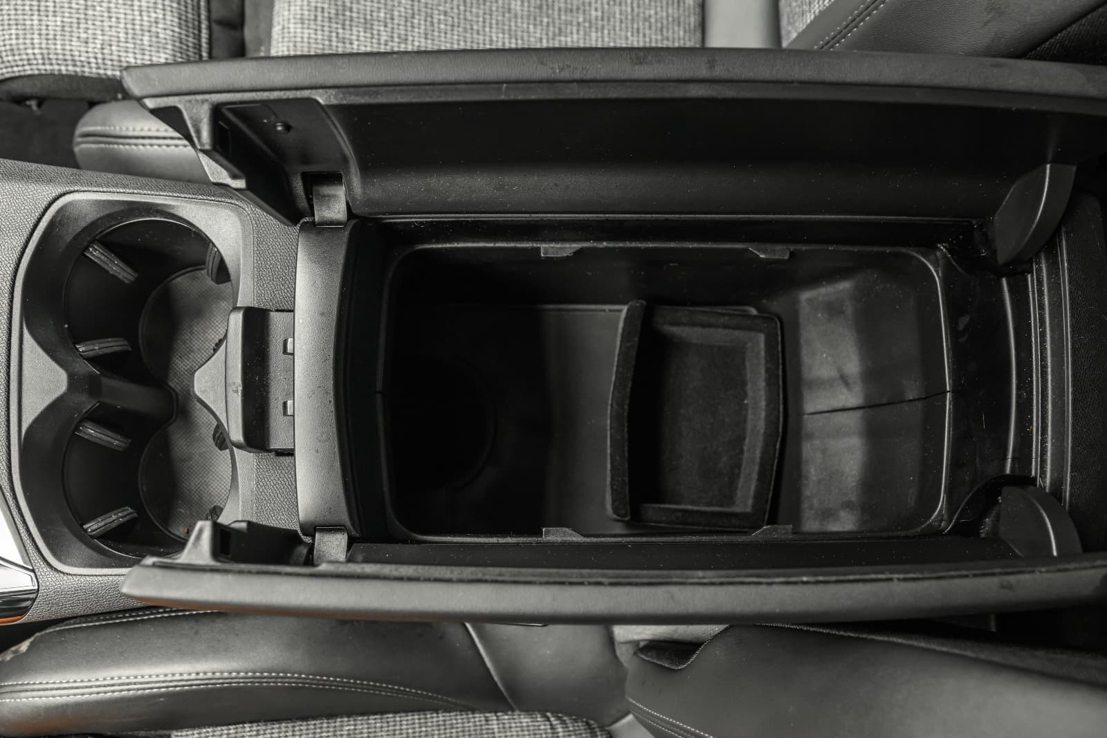 Peugeot 5008 - bilde 23