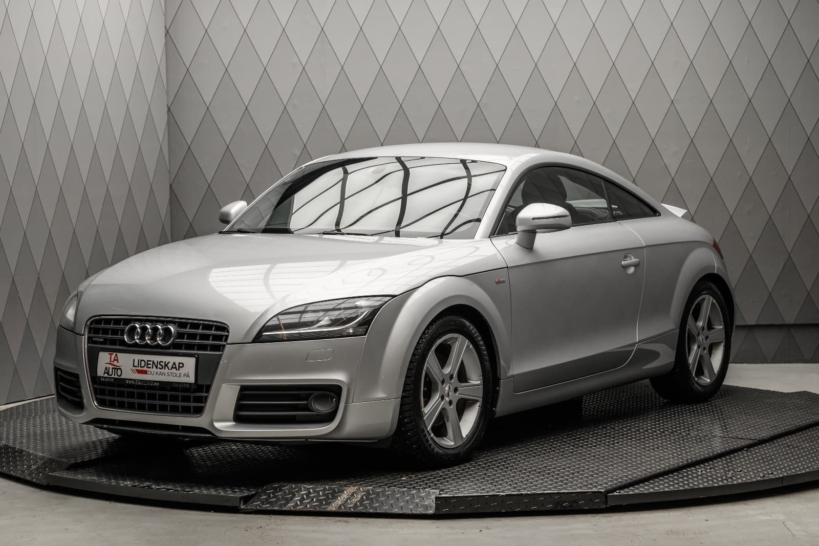 Audi TT - bilde 2