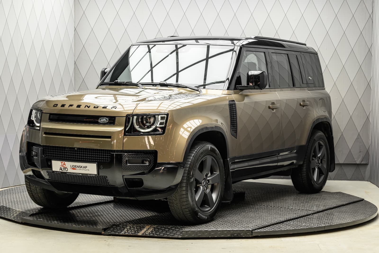 Land Rover Defender - bilde 2