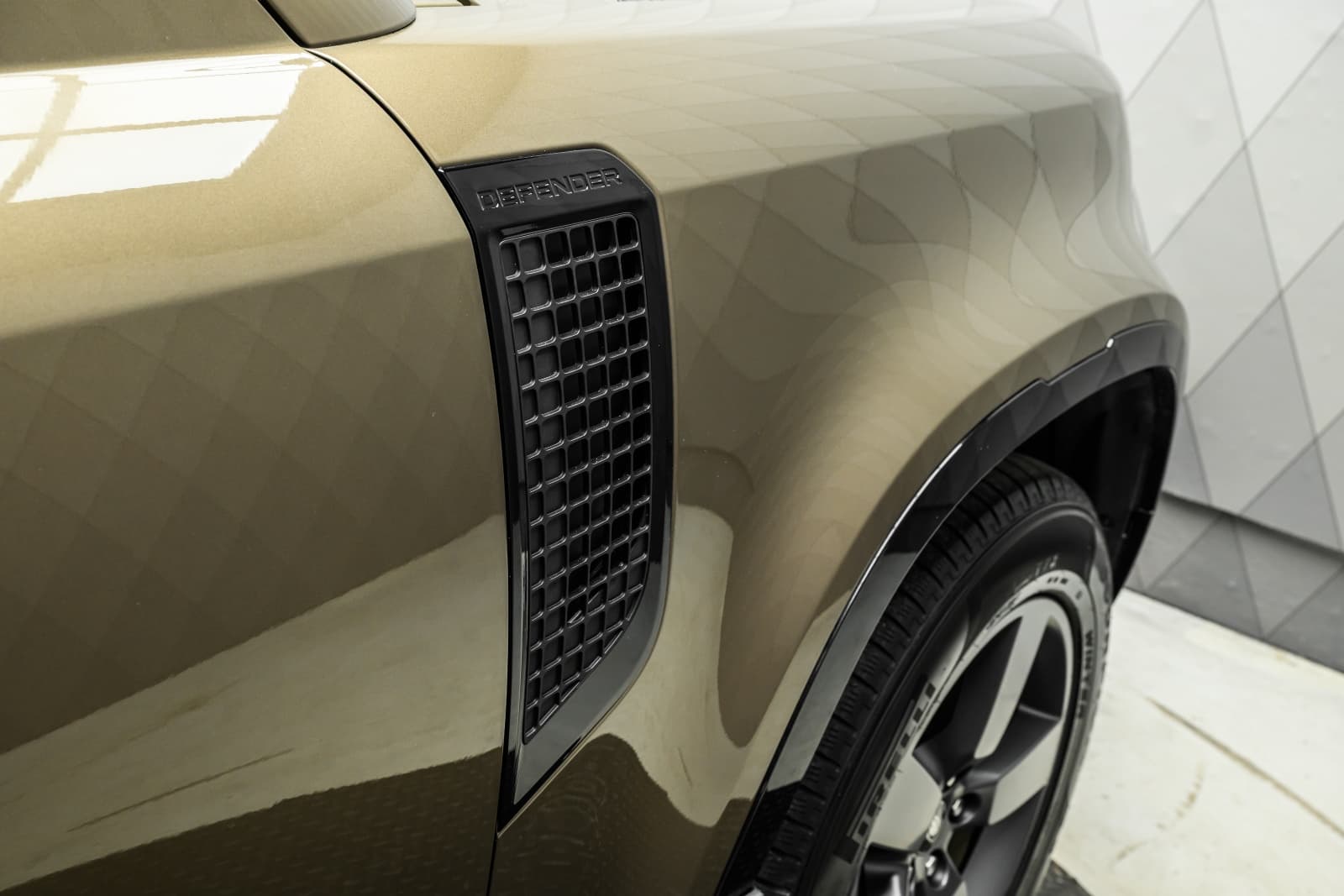 Land Rover Defender - bilde 11