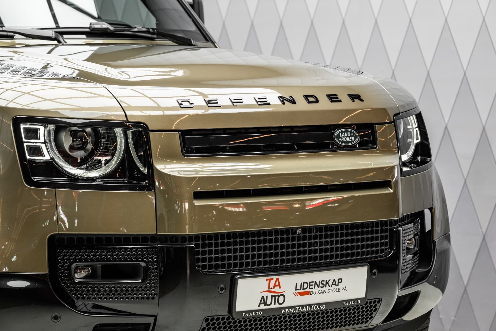 Land Rover Defender - bilde 5