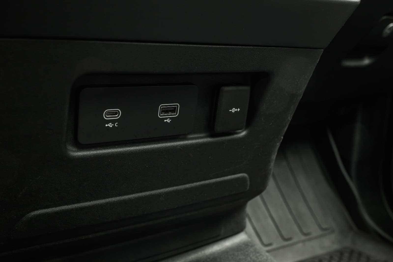 Land Rover Defender - bilde 31