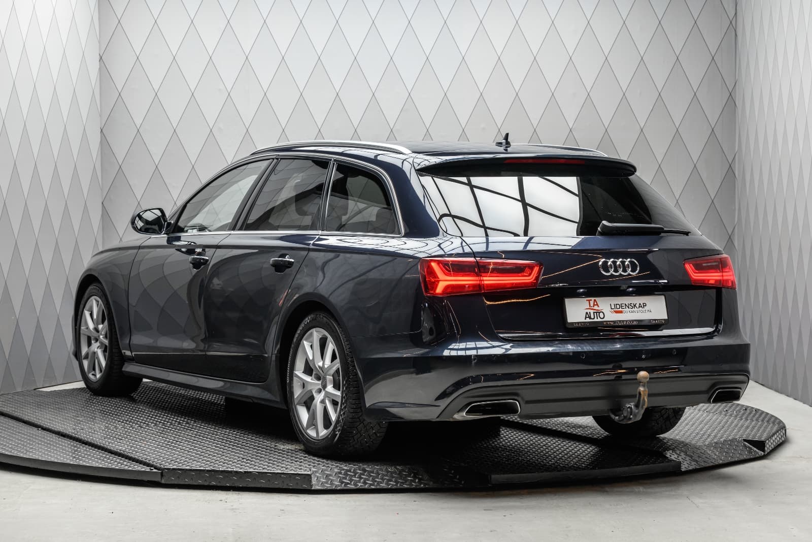 Audi A6 - bilde 1