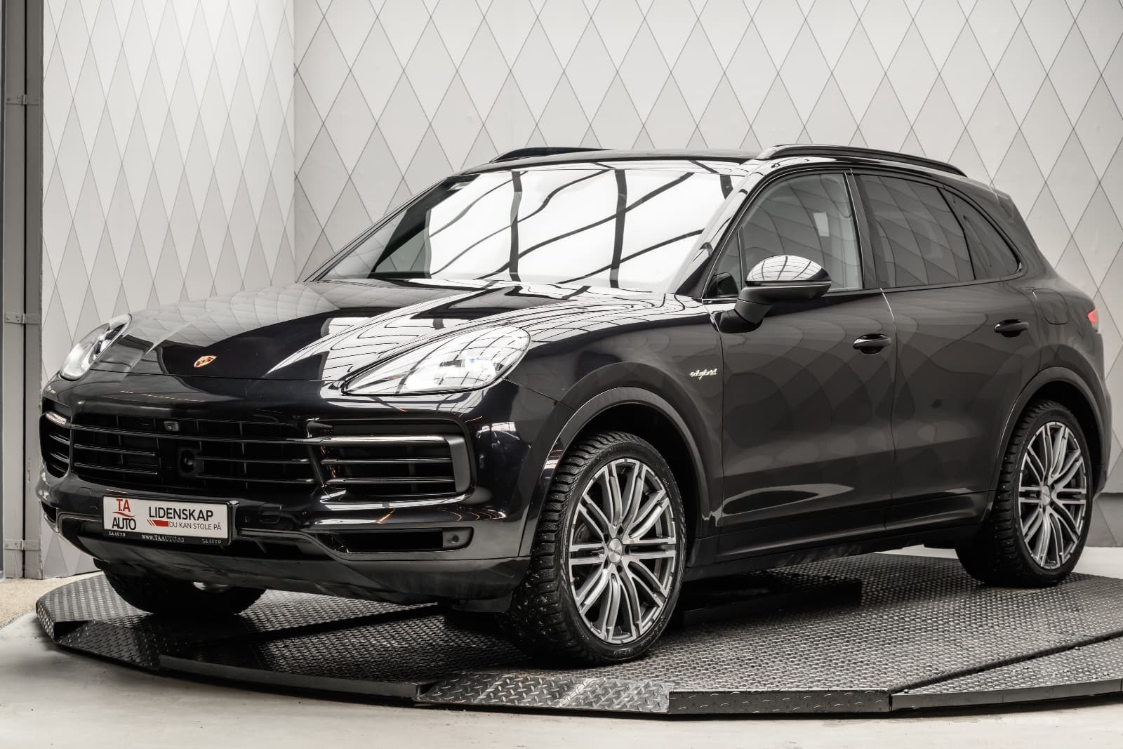 Porsche Cayenne - bilde 2