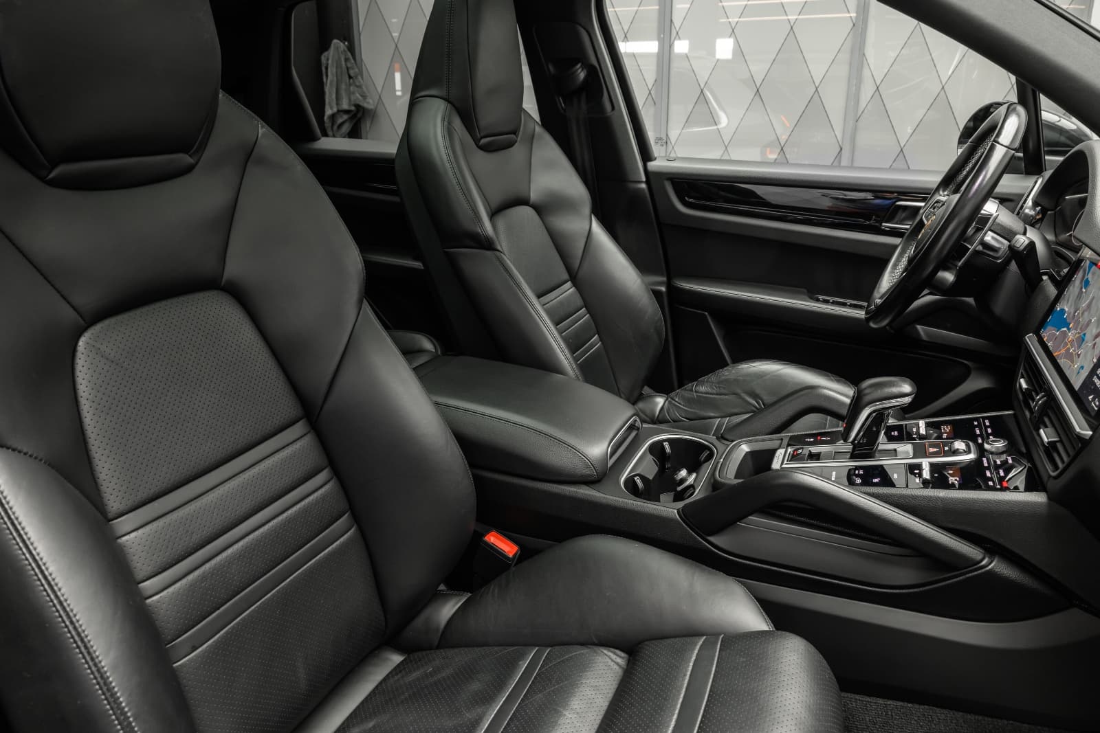 Porsche Cayenne - bilde 26