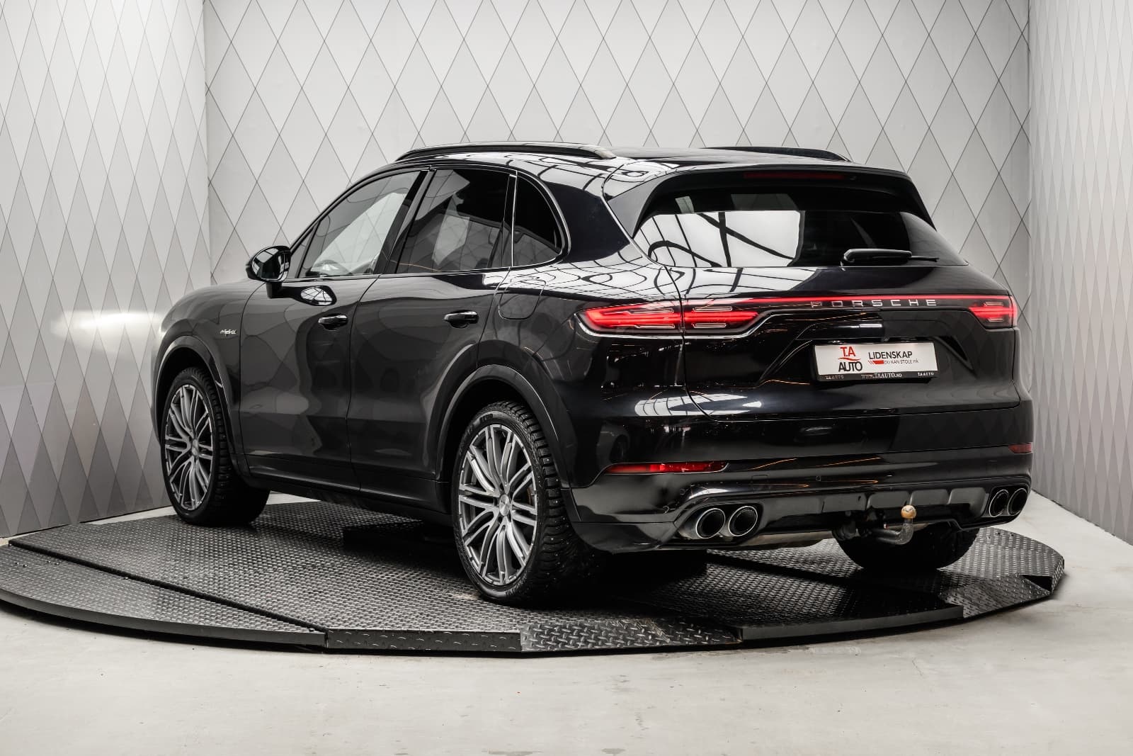 Porsche Cayenne - bilde 1