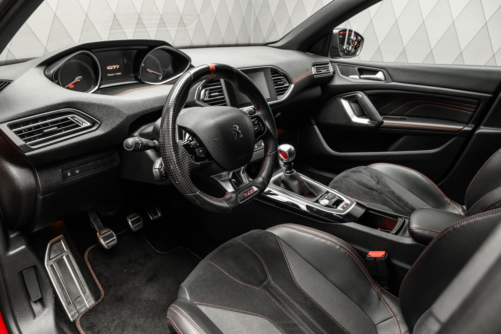 Peugeot 308 - bilde 15