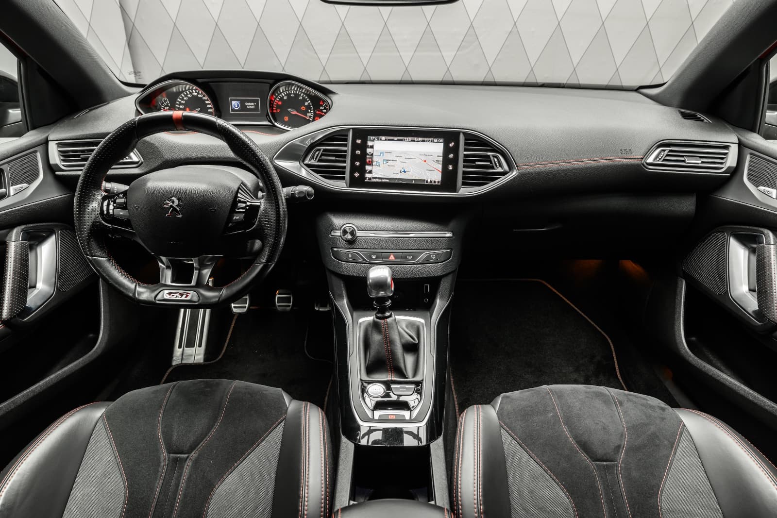 Peugeot 308 - bilde 14